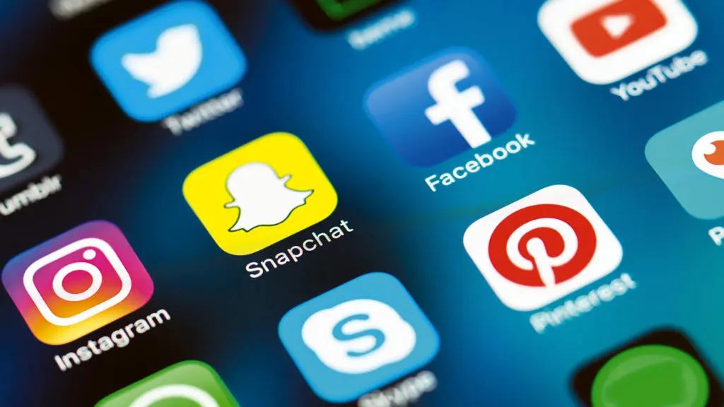 communication reseaux sociaux community manager freelance